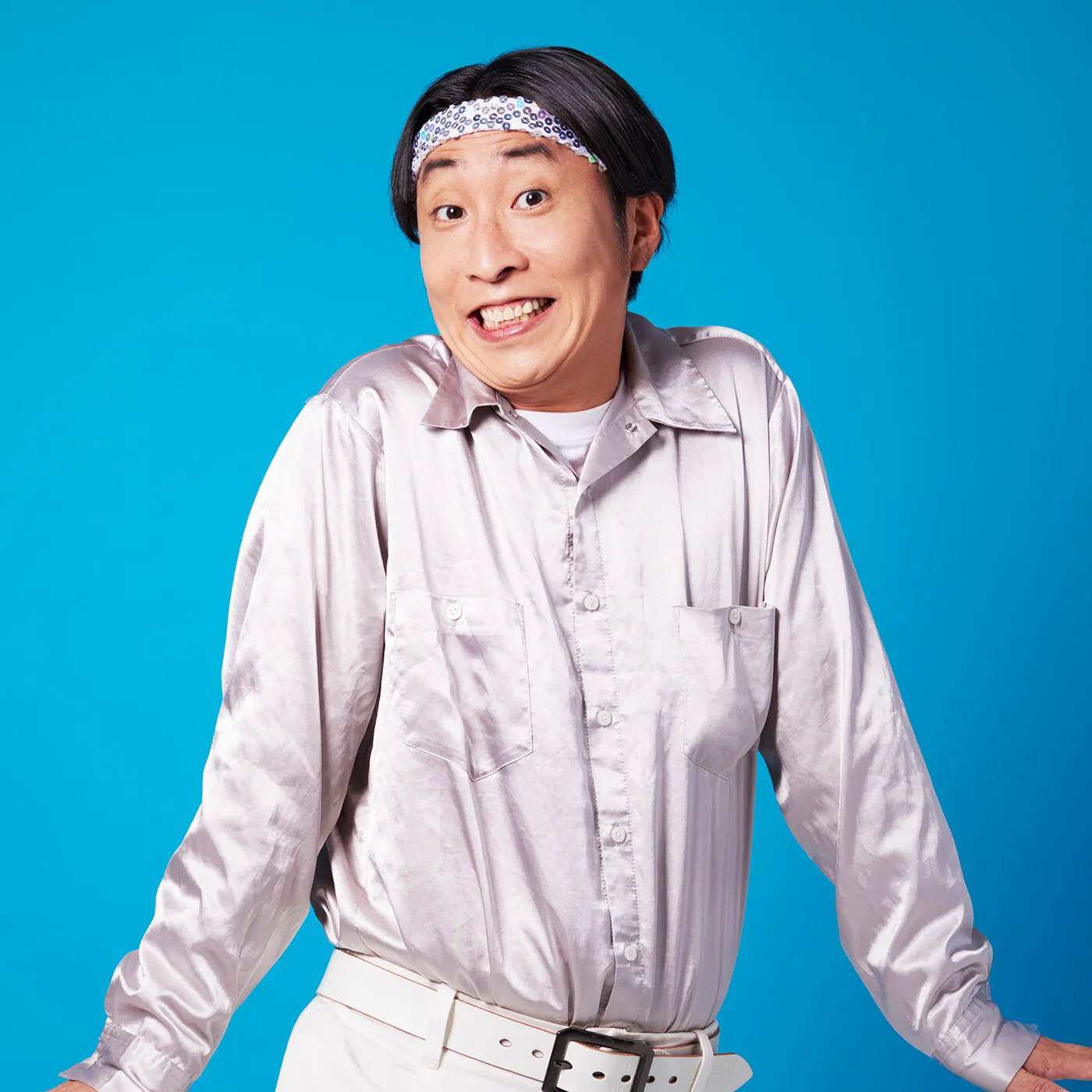 お笑い芸人のタレント一覧ページ - 有名タレントの肖像素材で事業